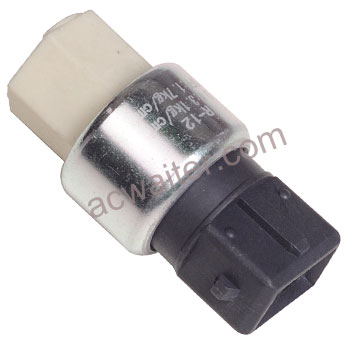 29-10086 Volvo940/960(1993) OE#3537866;6849313