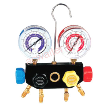 36-10024 4-valve manifold with 80mm gauges